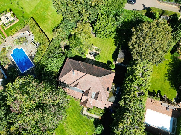 Building Roof Survey Using Drones